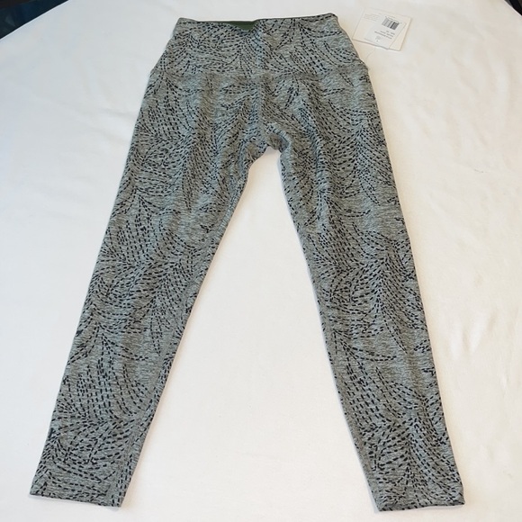 Beyond Yoga Spacedye Walk And Talk High Waisted Capri Legging Sz XS - Picture 3 of 14